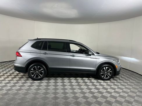 Used 2024 Volkswagen Tiguan S image 5