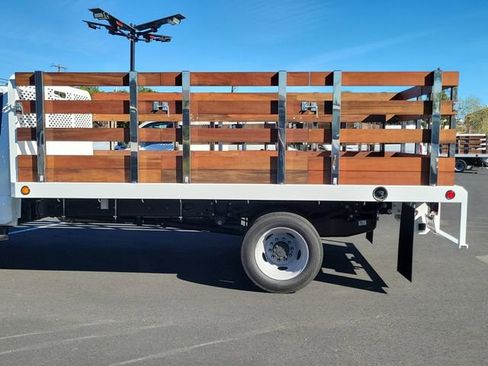 New 2026 Ford F450 XL w/ XL Chrome Package image 18