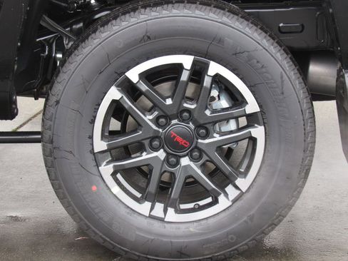 New 2026 Toyota Tacoma TRD Sport AWD/4WD image 36