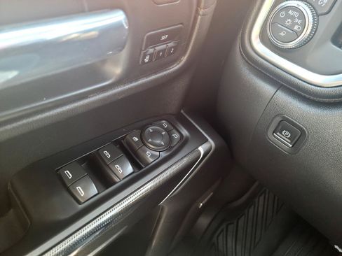 Used 2020 GMC Sierra 1500 AT4 w/ AT4 Premium Package AWD/4WD image 14