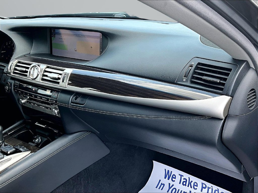 Used 2016 Lexus LS 460 AWD w/ Comfort Package image 16
