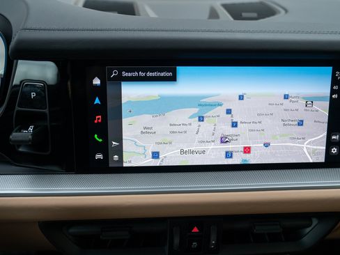 Certified 2026 Porsche Cayenne AWD/4WD image 17