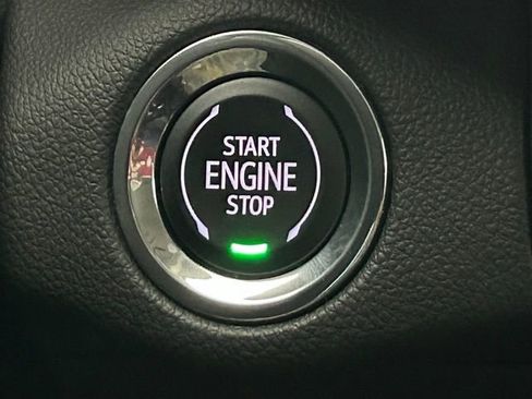 Used 2023 Buick Envision Preferred w/ Sport Touring Package image 3