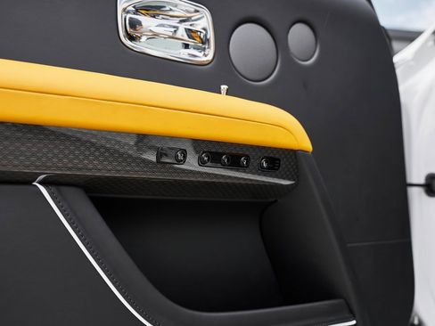 Used 2025 Rolls-Royce Ghost Black Badge image 37