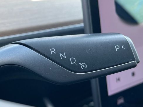 Used 2017 Tesla Model 3 Long Range image 24