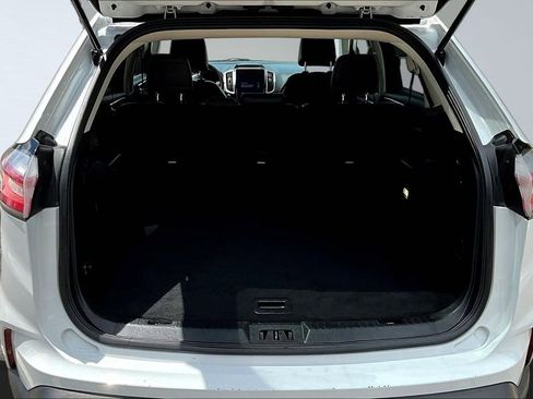 Used 2024 Ford Edge SEL AWD/4WD image 7