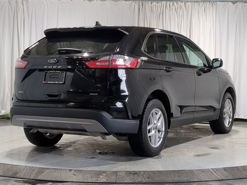 Used 2024 Ford Edge SEL w/ Convenience Package image 17