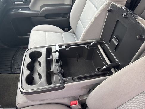 Used 2018 Chevrolet Silverado 1500 Custom w/ Custom Value Package image 31