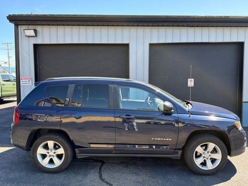 Used 2016 Jeep Compass Sport w/ Power Value Group AWD/4WD image 6
