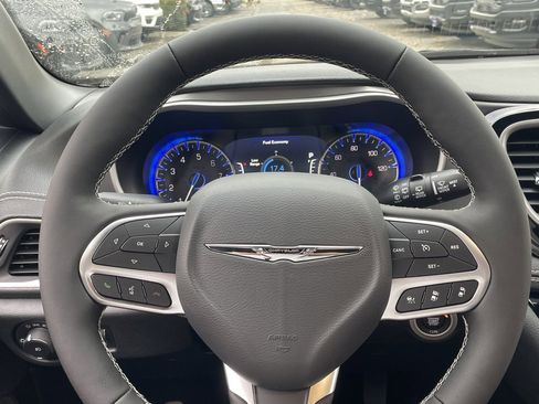 New 2026 Chrysler Pacifica Select image 24