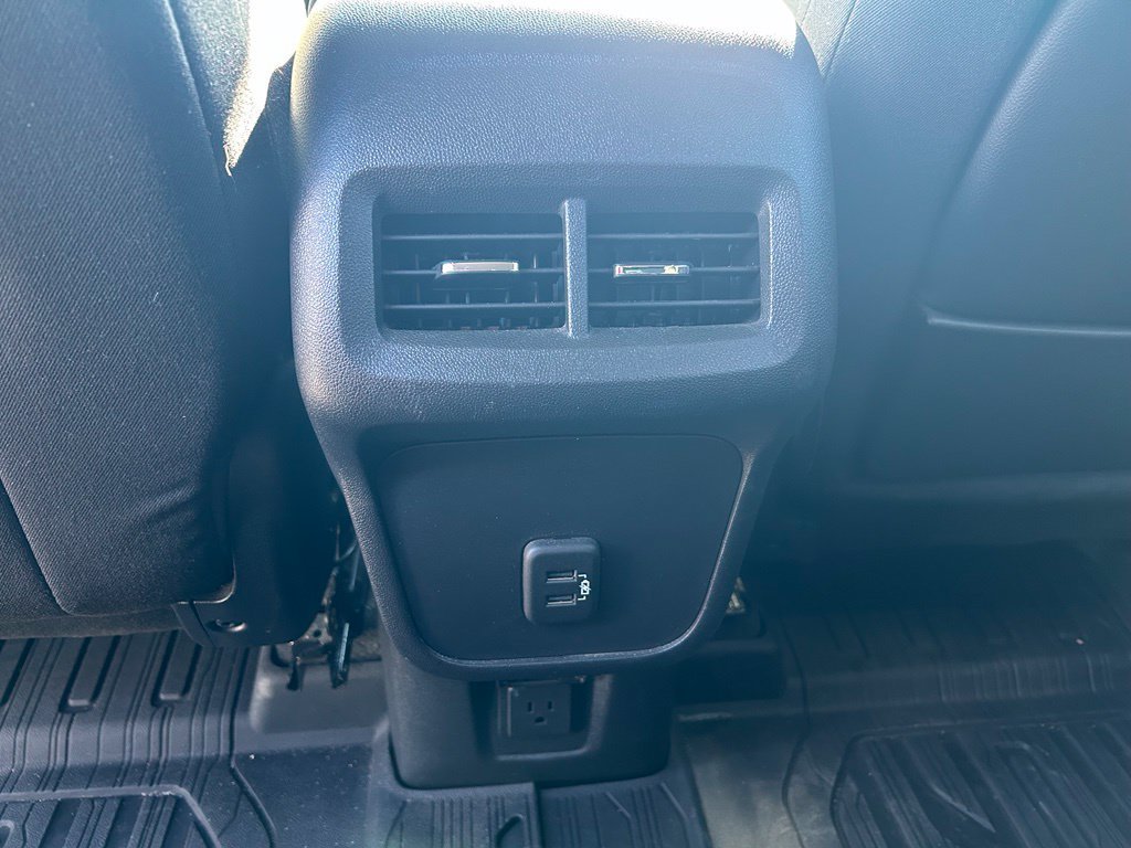 Used 2020 GMC Terrain SLE w/ Driver Convenience Package AWD/4WD image 35