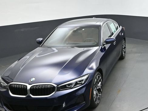 New 2026 BMW 330i Sedan w/ Convenience Package RWD image 30