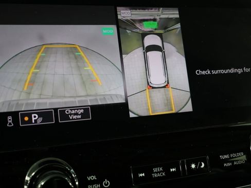 Used 2024 INFINITI QX80 Luxe image 7