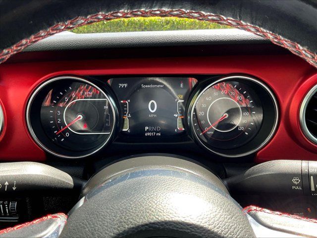 Used 2021 Jeep Gladiator Rubicon w/ Trailer Tow Package AWD/4WD image 18