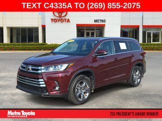 Certified 2019 Toyota Highlander Limited Platinum AWD/4WD video 1