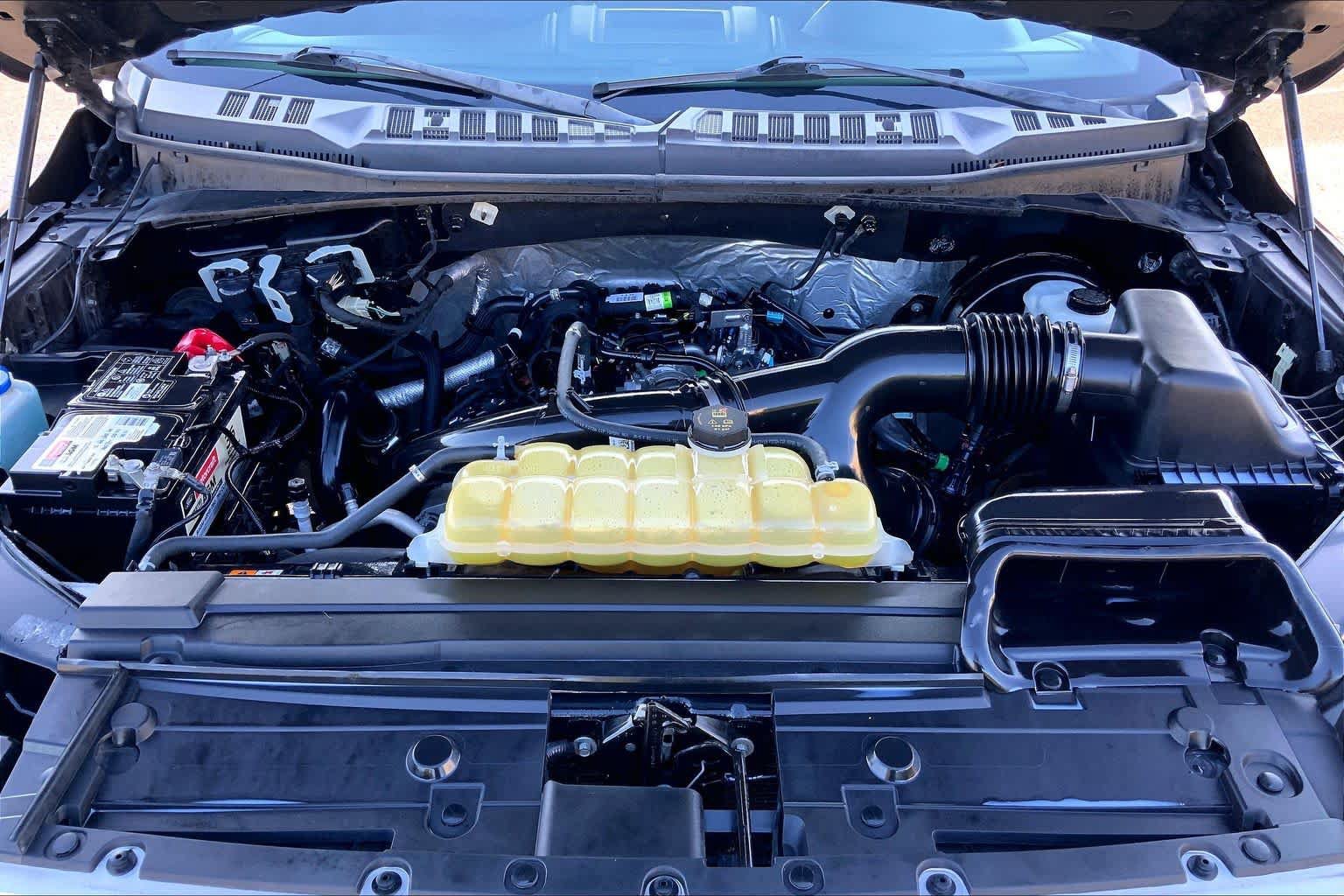 Used 2019 Ford F150 Lariat RWD image 28