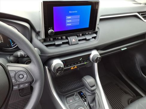 New 2025 Toyota RAV4 XLE image 17