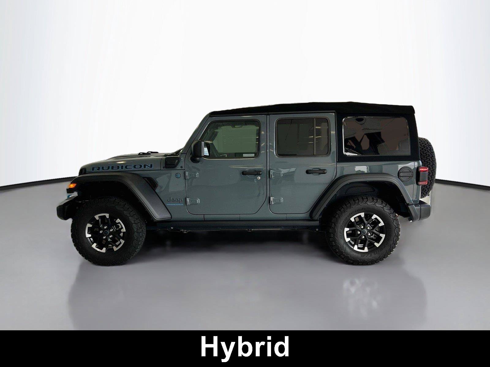 Used 2024 Jeep Wrangler Unlimited Rubicon 4xe AWD/4WD image 8