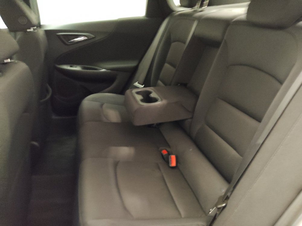 Used 2023 Chevrolet Malibu LT FWD image 18