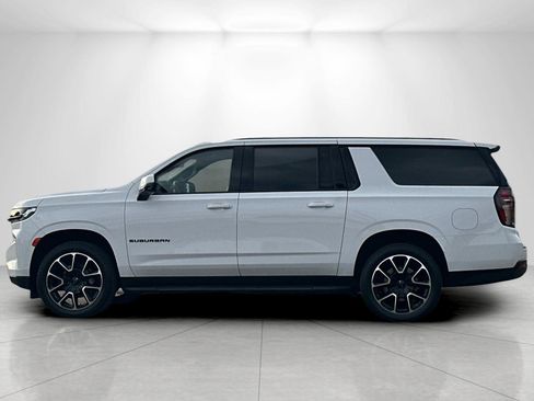 Used 2023 Chevrolet Suburban RST w/ Luxury Package image 6