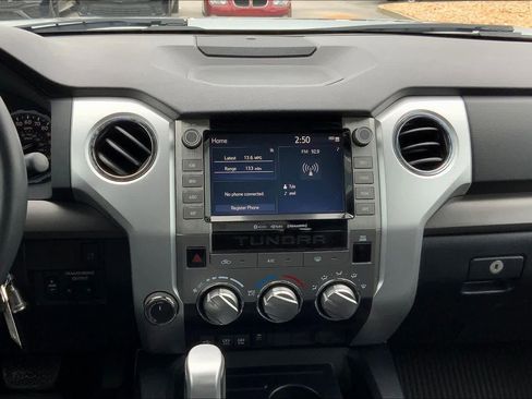 Used 2020 Toyota Tundra SR5 w/ SR5 Leather Package image 7