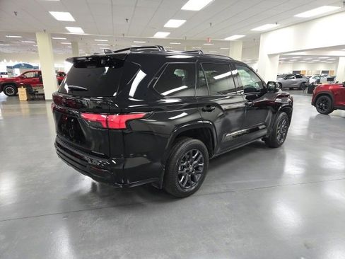 New 2026 Toyota Sequoia Platinum image 5