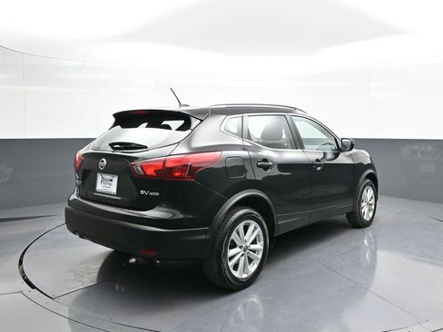 Used 2019 Nissan Rogue Sport SV image 6