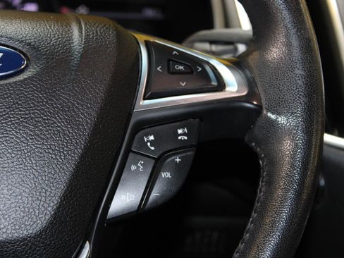 Used 2017 Ford Edge Titanium image 26