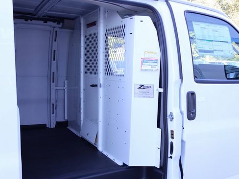 New 2025 GMC Savana 3500 Work Van w/ Driver Convenience Package image 25