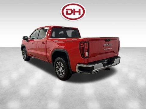New 2026 GMC Sierra 1500 SLE image 17