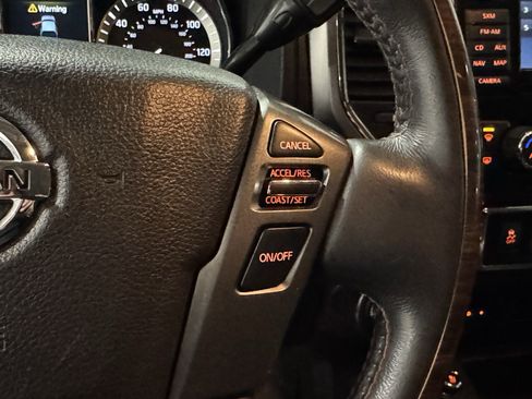 Used 2017 Nissan Titan Platinum Reserve image 30