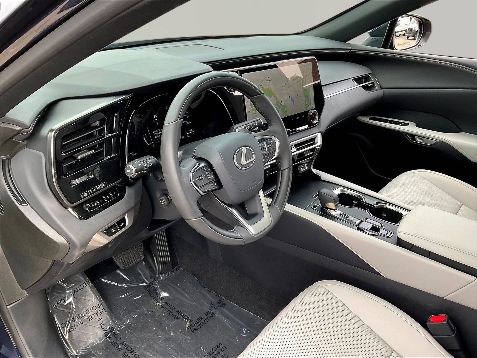 Used 2025 Lexus RX 350 Premium w/ Accessory Package (Z1) FWD image 17