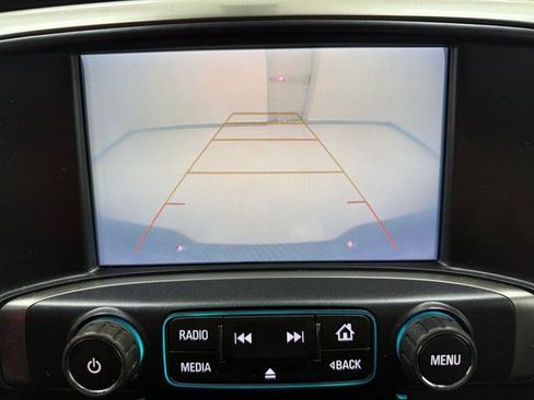 Used 2018 Chevrolet Silverado 1500 LT w/ Texas Edition image 15