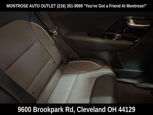 Used 2022 Kia Niro EX w/ Cold Weather Package image 35