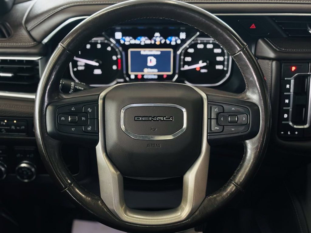 Used 2021 GMC Yukon XL Denali w/ Advanced Technology Package AWD/4WD image 50