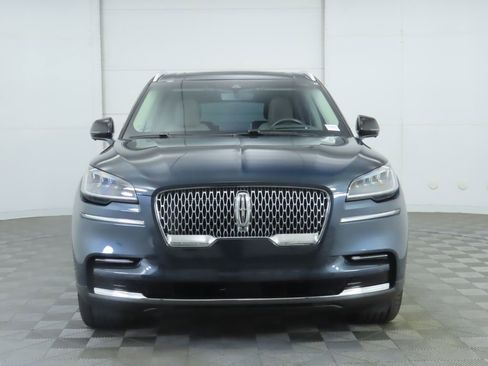 Used 2022 Lincoln Aviator Reserve w/ Equipment Group 201A image 2