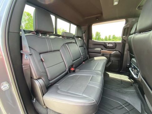 Used 2021 Chevrolet Silverado 1500 High Country w/ Technology Package AWD/4WD image 27