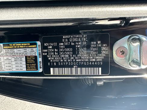 Used 2023 Kia Telluride EX w/ EX Captain's Chair Package image 34