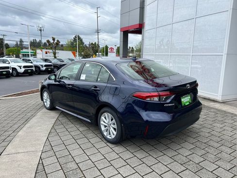 New 2026 Toyota Corolla XLE FWD image 3