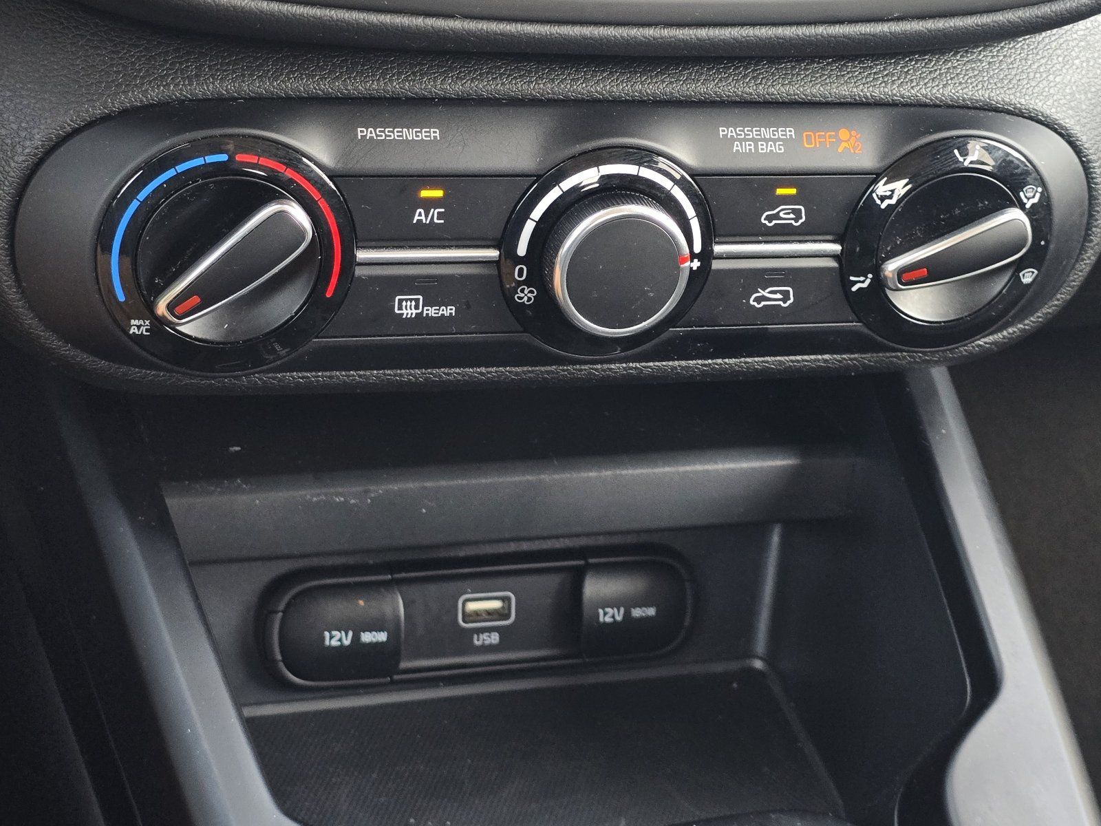 Used 2024 Kia Soul LX w/ Option Group 015 FWD image 20