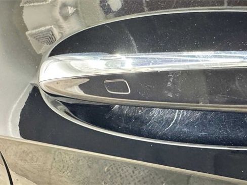 Used 2020 Mercedes-Benz C 300 Sedan image 12