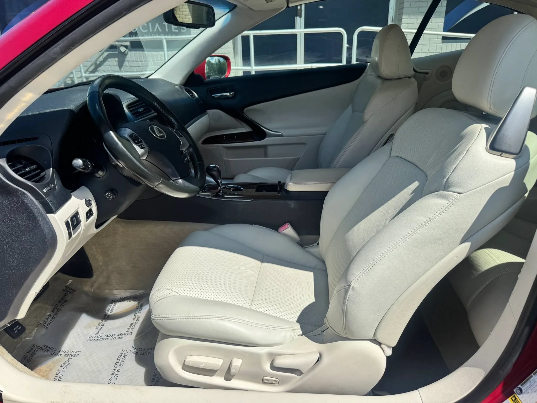 Used 2012 Lexus IS 350C RWD image 18