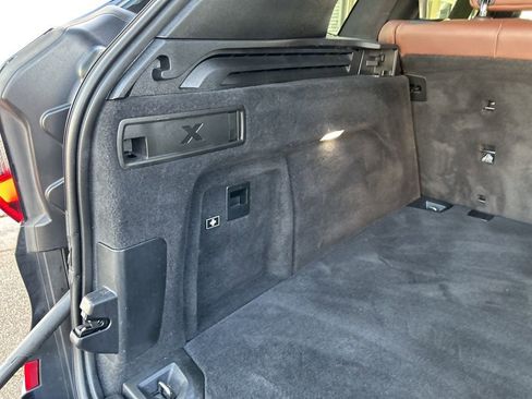 Used 2022 BMW X5 sDrive40i w/ M Sport Package image 41