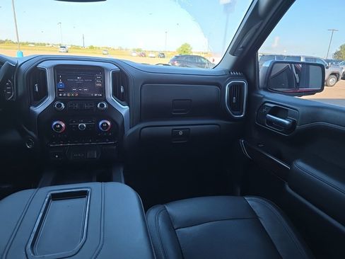 Used 2019 GMC Sierra 1500 SLT w/ SLT Premium Plus Package image 11