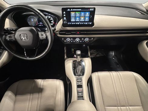 Used 2025 Honda HR-V EX-L image 24