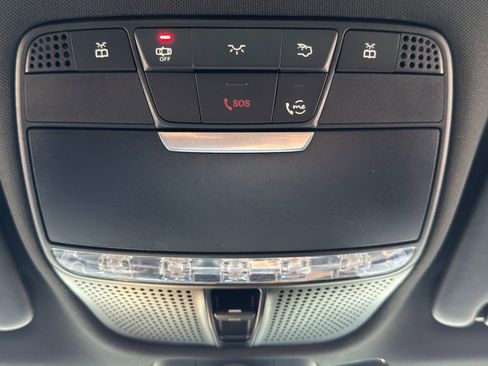 Used 2021 Mercedes-Benz C 300 Sedan w/ Premium Package image 35