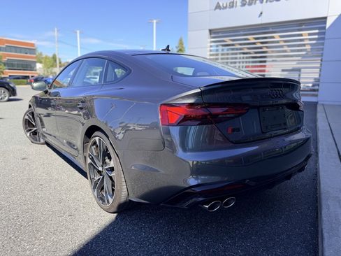 Used 2022 Audi S5 Premium Plus w/ Premium Plus Package image 4