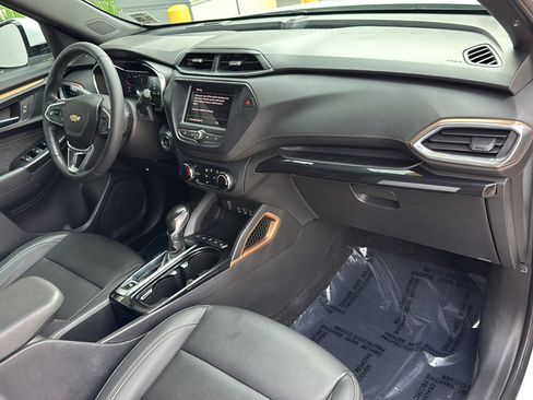 Used 2023 Chevrolet TrailBlazer ACTIV FWD image 11