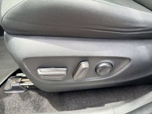 Used 2024 Toyota RAV4 XLE FWD image 16