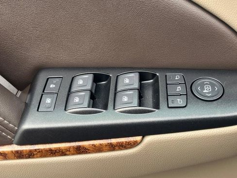 Used 2020 Chevrolet Tahoe Premier image 25